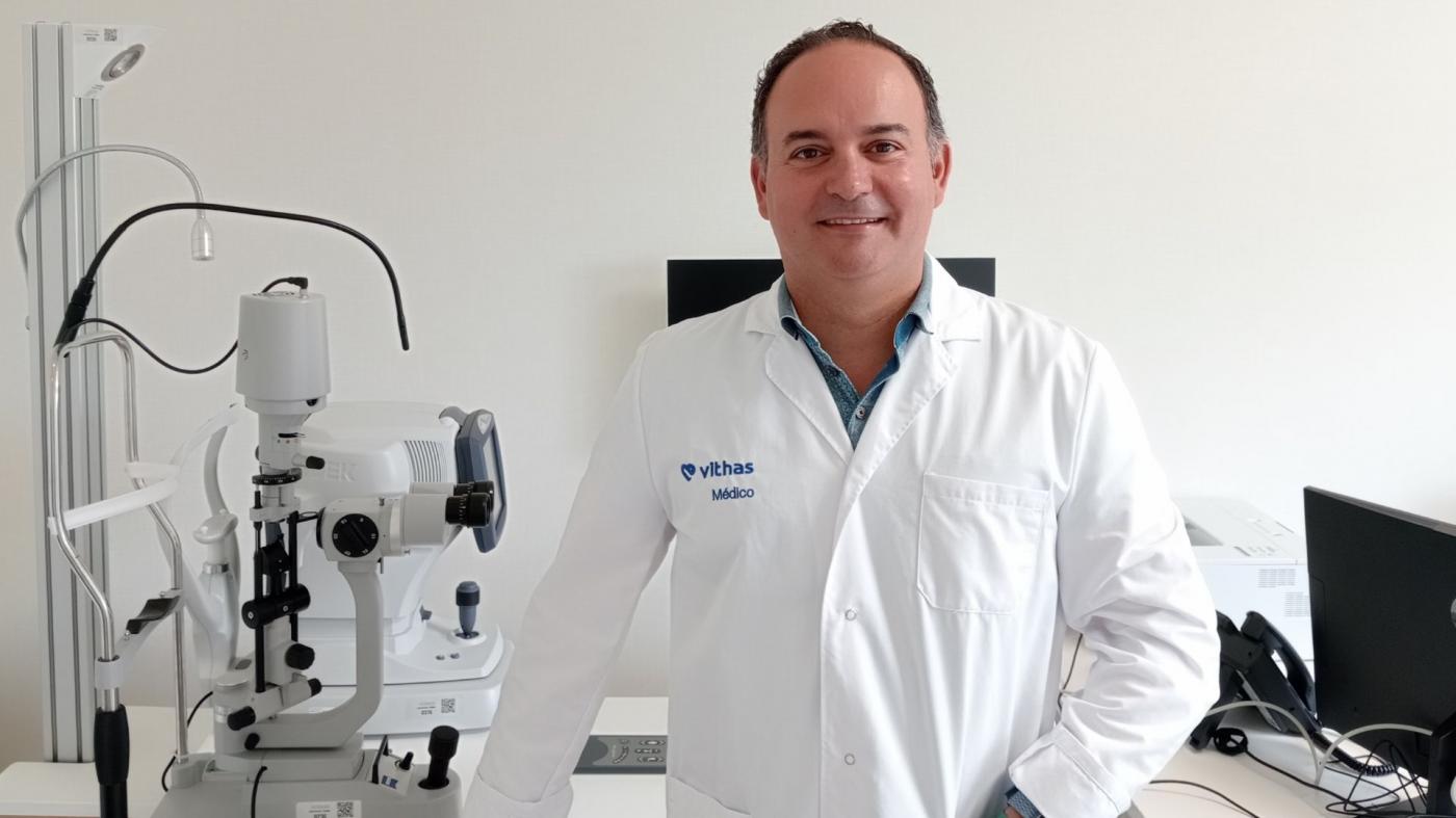 Oftalmólogos del Vithas Valencia Turia alertan sobre falsas miopías en jóvenes 