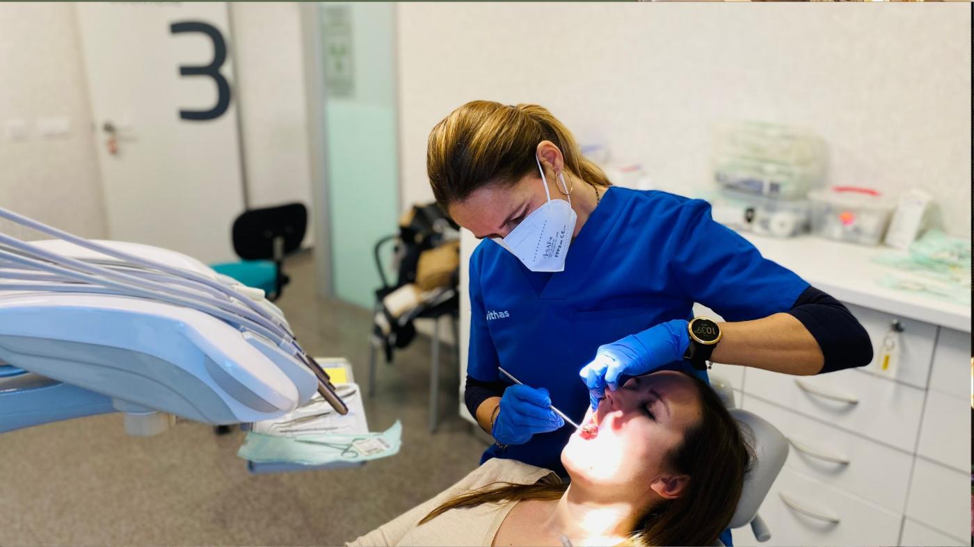 Experta de Vithas señala la importancia de una oclusión equilibrada para prevenir