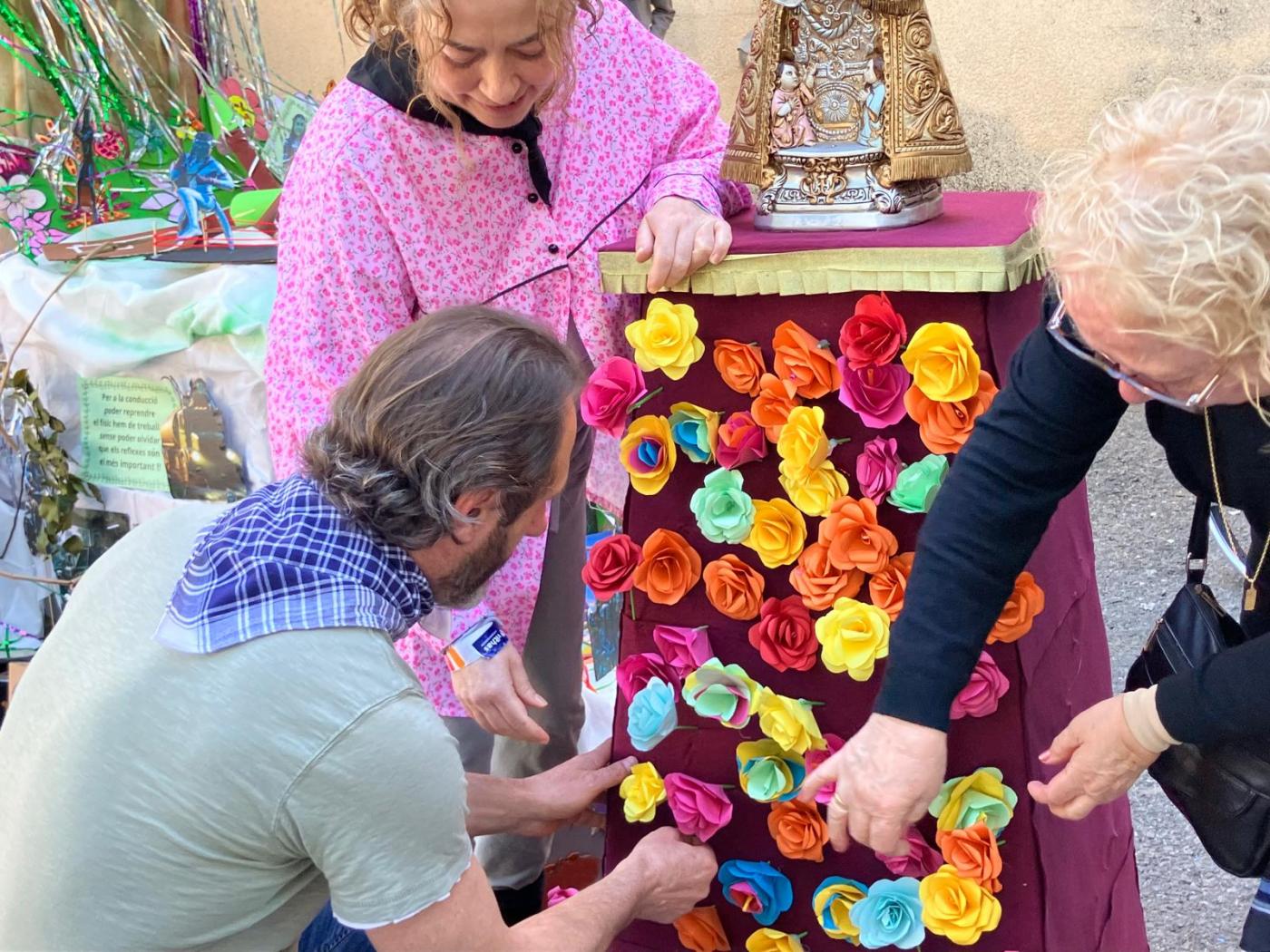 Vithas Valencia Consuelo celebraron las Fallas con los pacientes del hospital