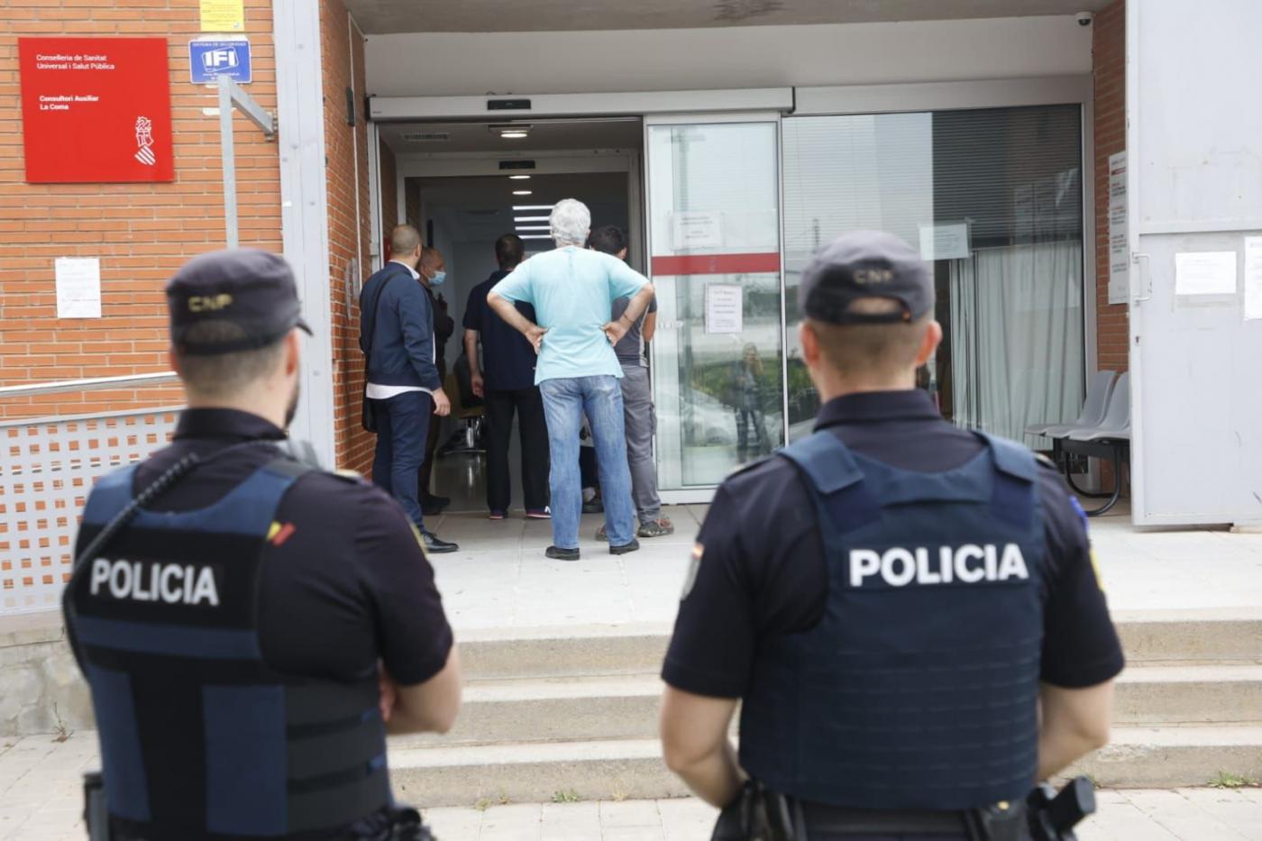 El centro de salud de La Coma reabre tras meses cerrado por problemas de seguridad