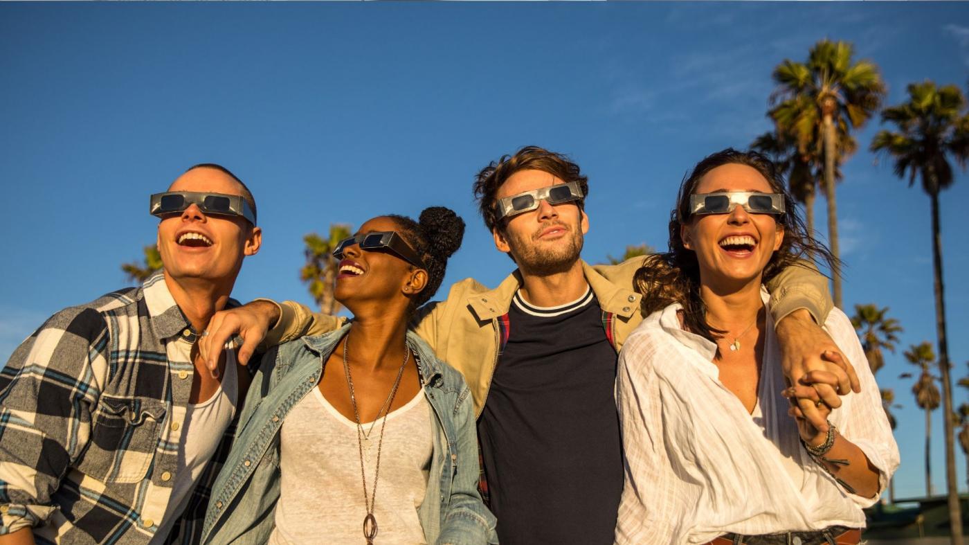 Vithas Valencia Turia recuerda las claves para disfrutar el eclipse solar de agosto 