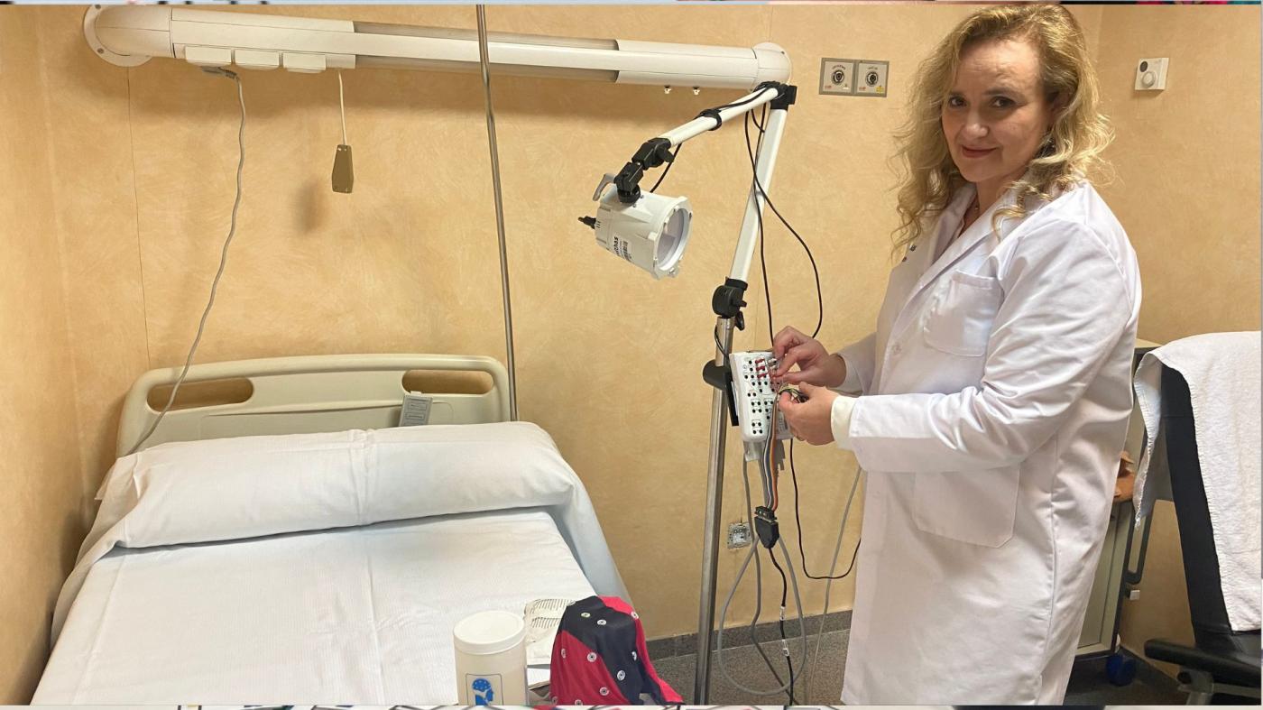 El aumento del uso nocturno de pantallas deteriora el sueño en vacaciones